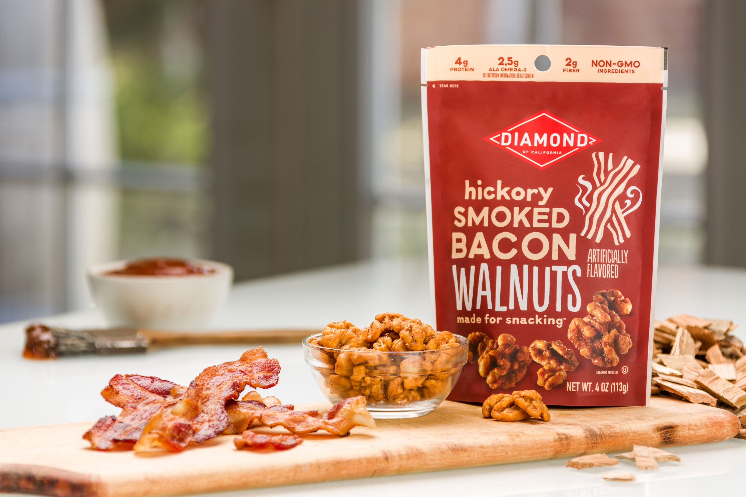 Diamond of California® Debuts Their First-Ever Snack Walnuts Line