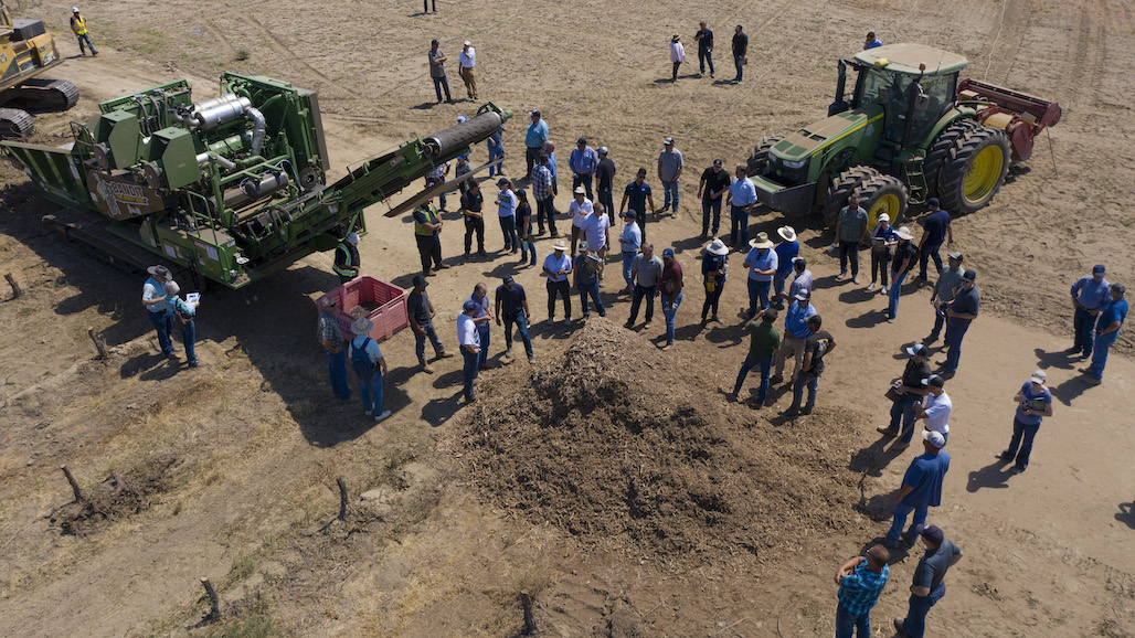 Agricultural Organizations Demonstrate Alternatives to Agricultural Burning