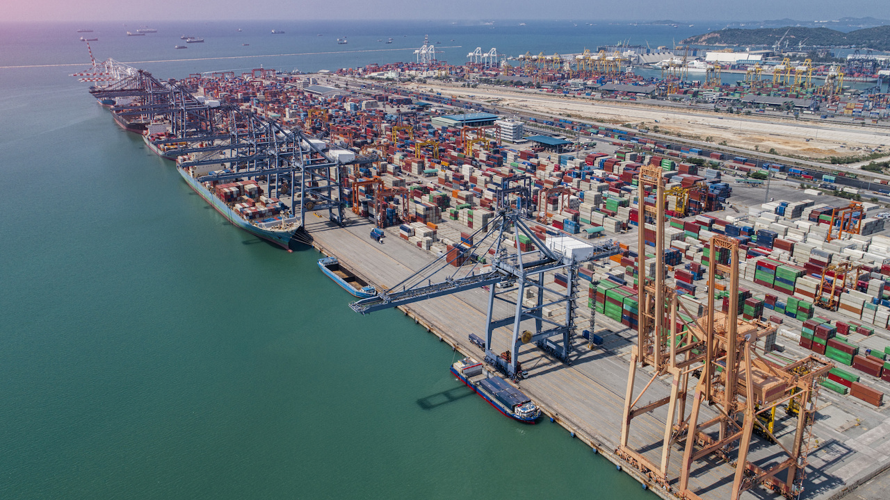 Port Congestion Limits Tree Nut Exports at Harvest