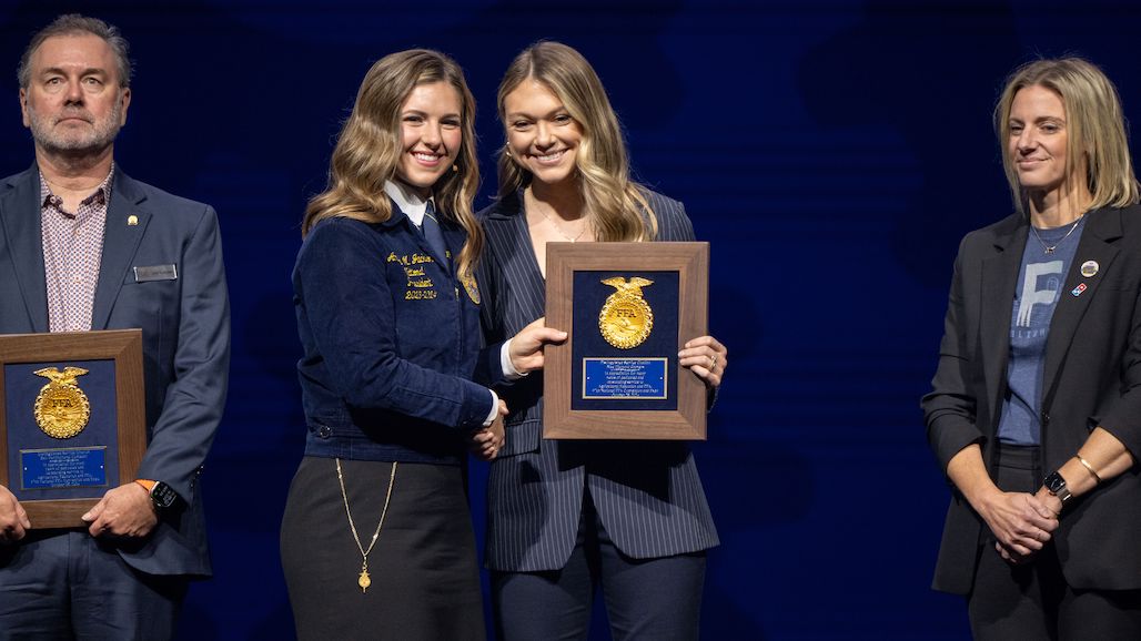 Blue Diamond Growers Awarded National FFA’s Distinguished Service Citation for Giving Tuesday Contributions